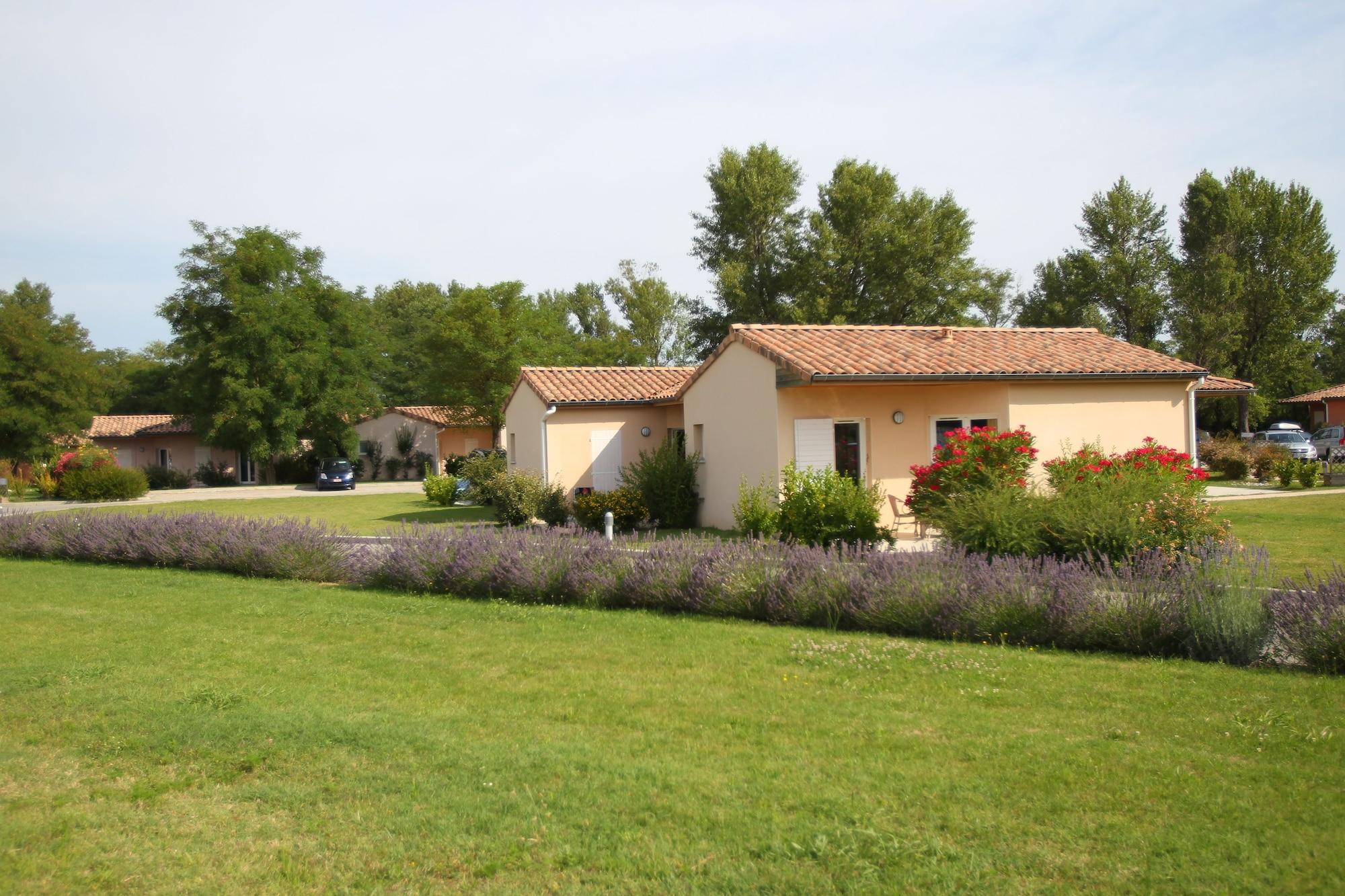 Residence Club Mmv Le Domaine Du Lac Chateauneuf-sur-Isere Luaran gambar