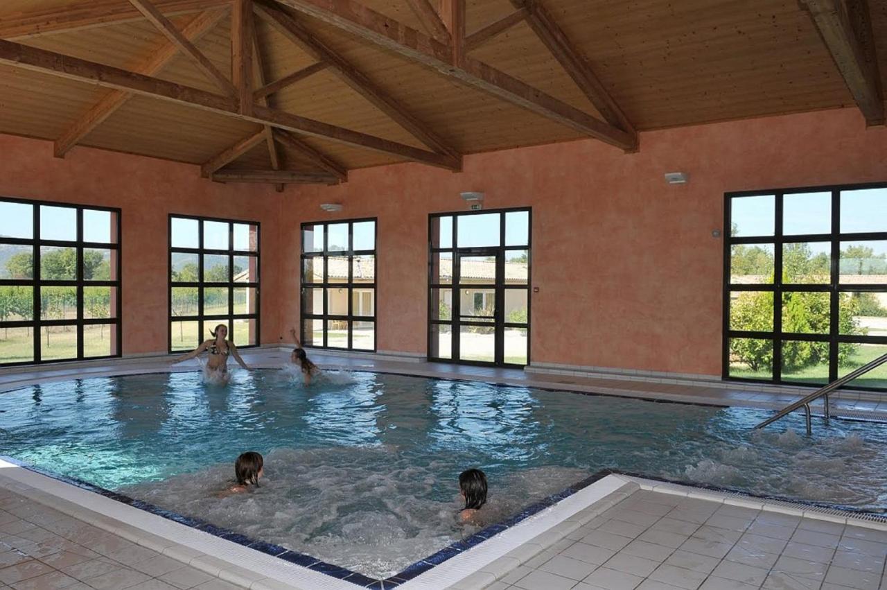 Residence Club Mmv Le Domaine Du Lac Chateauneuf-sur-Isere Luaran gambar