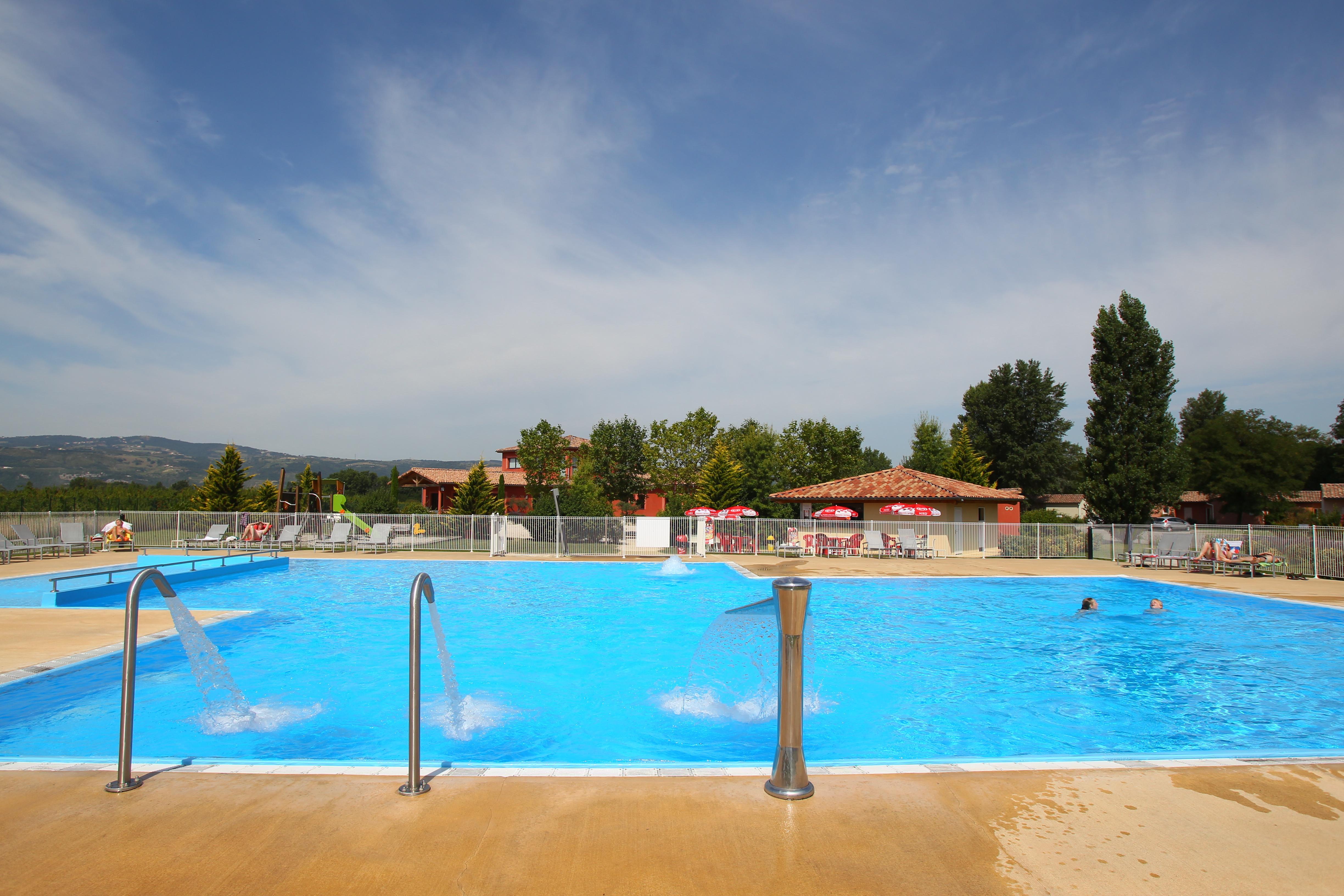 Residence Club Mmv Le Domaine Du Lac Chateauneuf-sur-Isere Luaran gambar